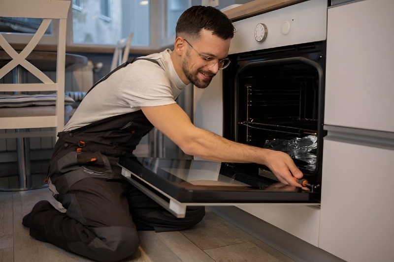 Oven & Stove repair in Pomona